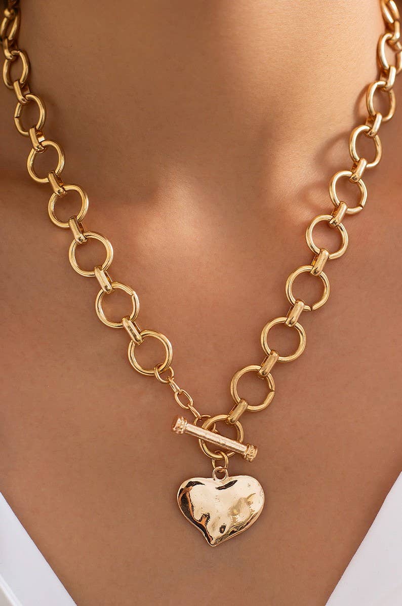 Gold Heart Pendant Chain Necklace