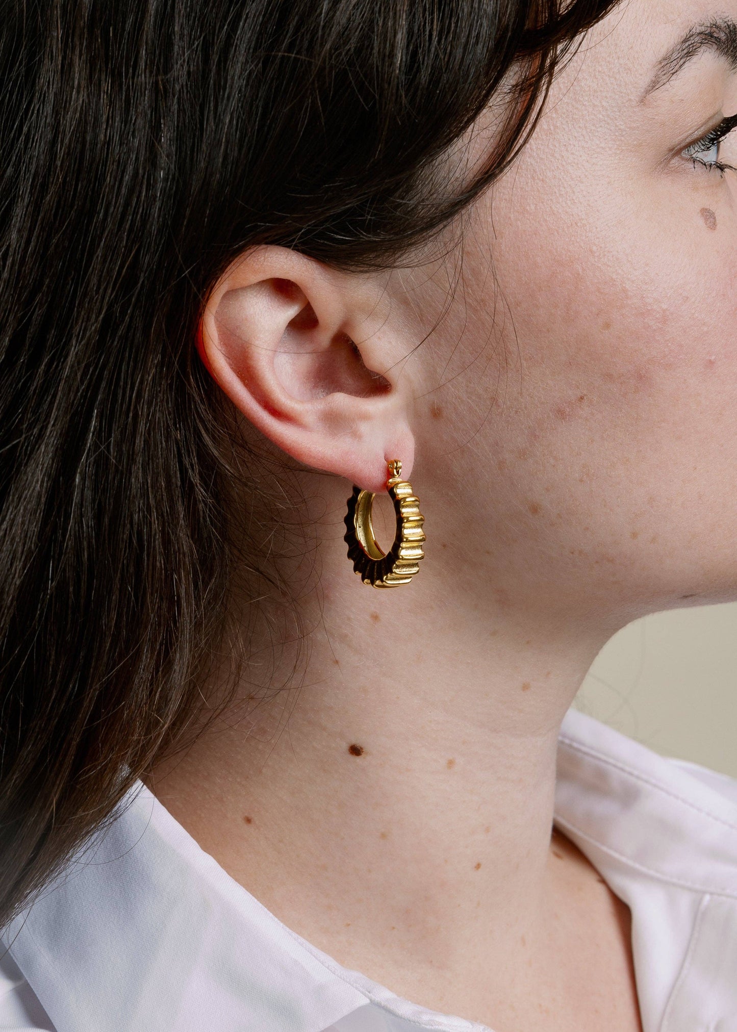 Wavy Gold Hoop Earrings
