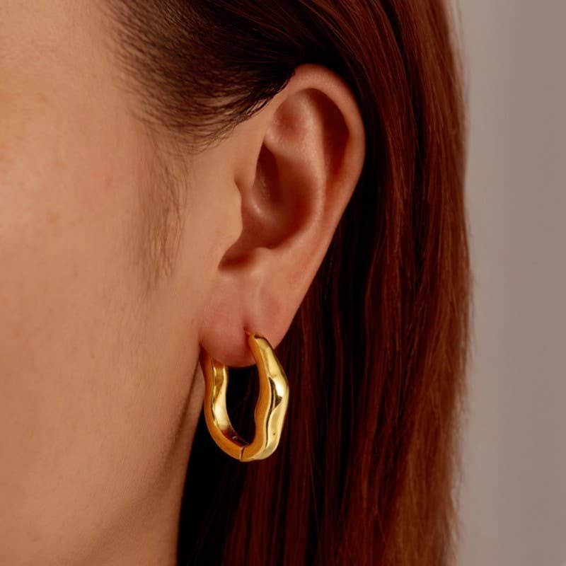 Gold Wavy Earrings